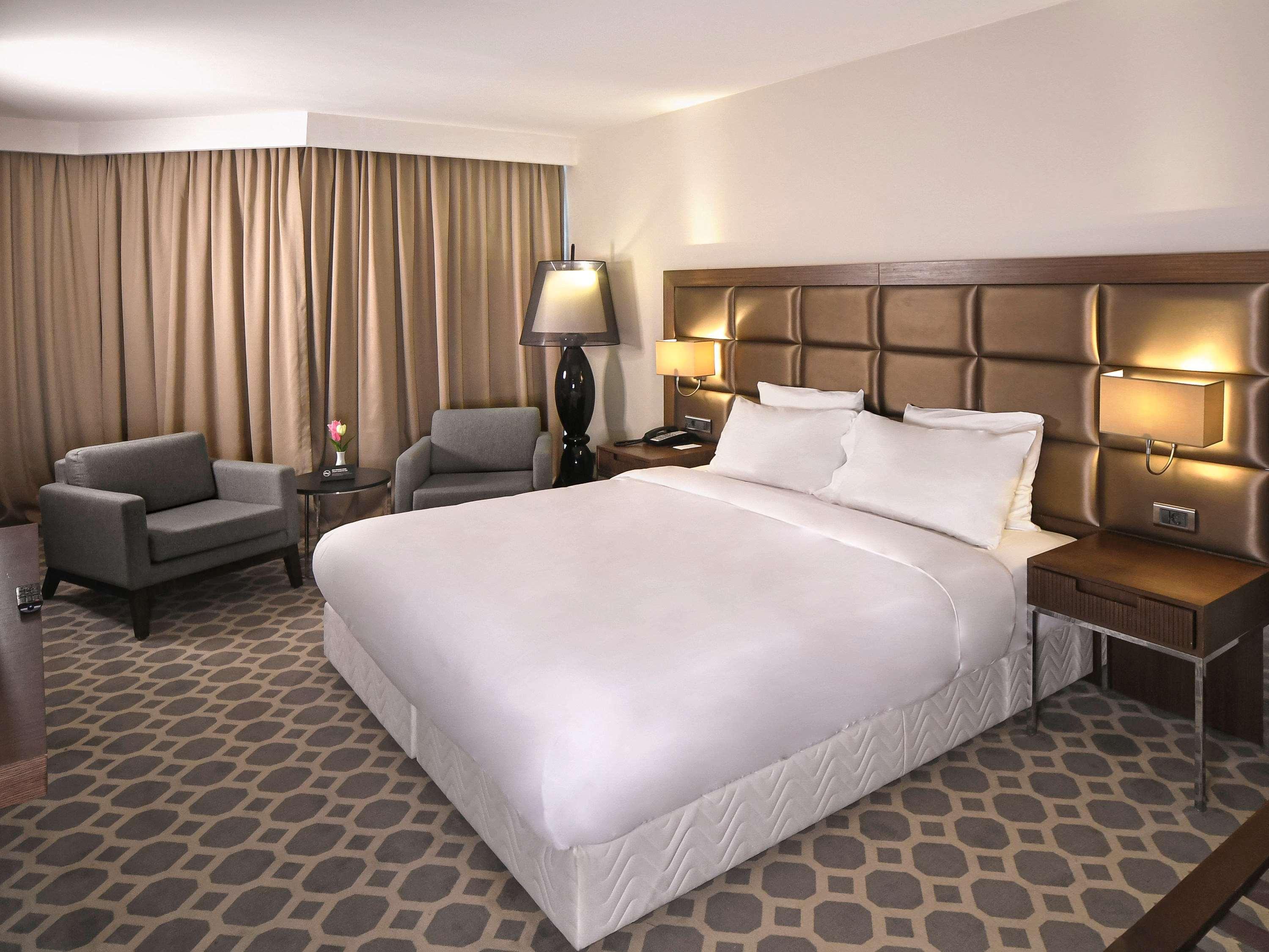 Mercure Istanbul West Hotel & Convention Center Exteriér fotografie