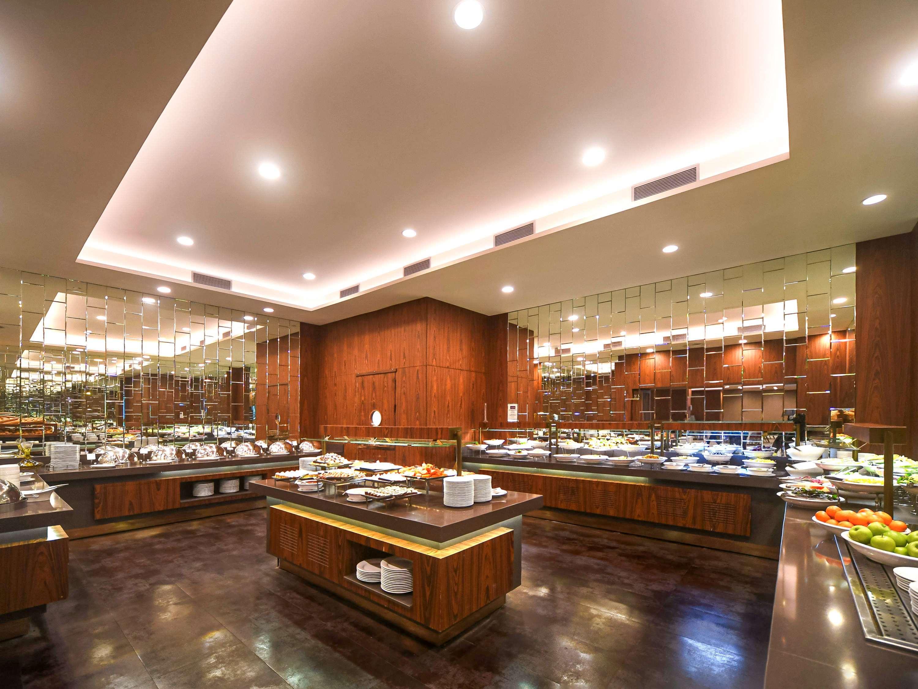 Mercure Istanbul West Hotel & Convention Center Exteriér fotografie